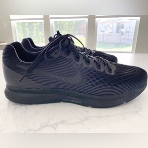 Nike Zoom Women’s Black Running Shoes